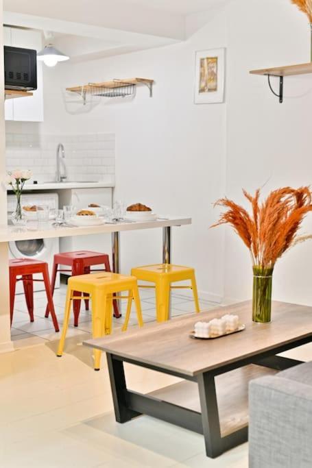 Appartement Proche Canal Saint Martin Paris Luaran gambar