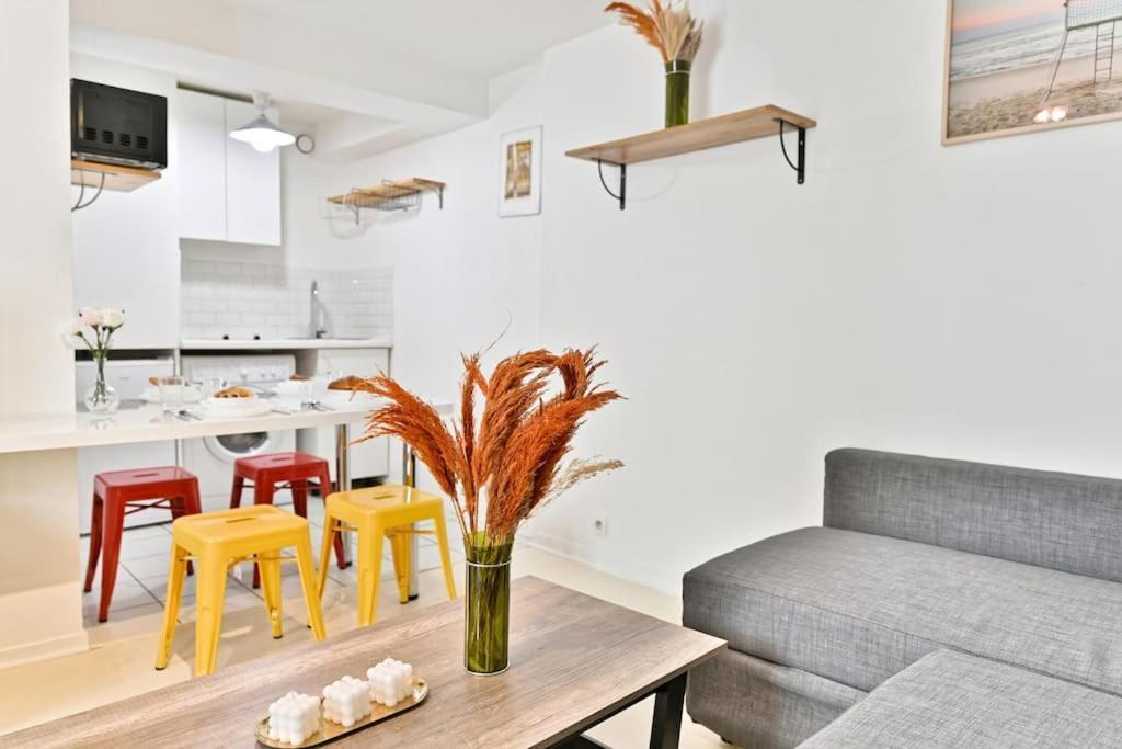 Appartement Proche Canal Saint Martin Paris Luaran gambar