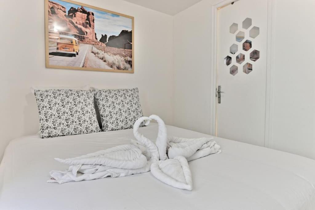 Appartement Proche Canal Saint Martin Paris Luaran gambar