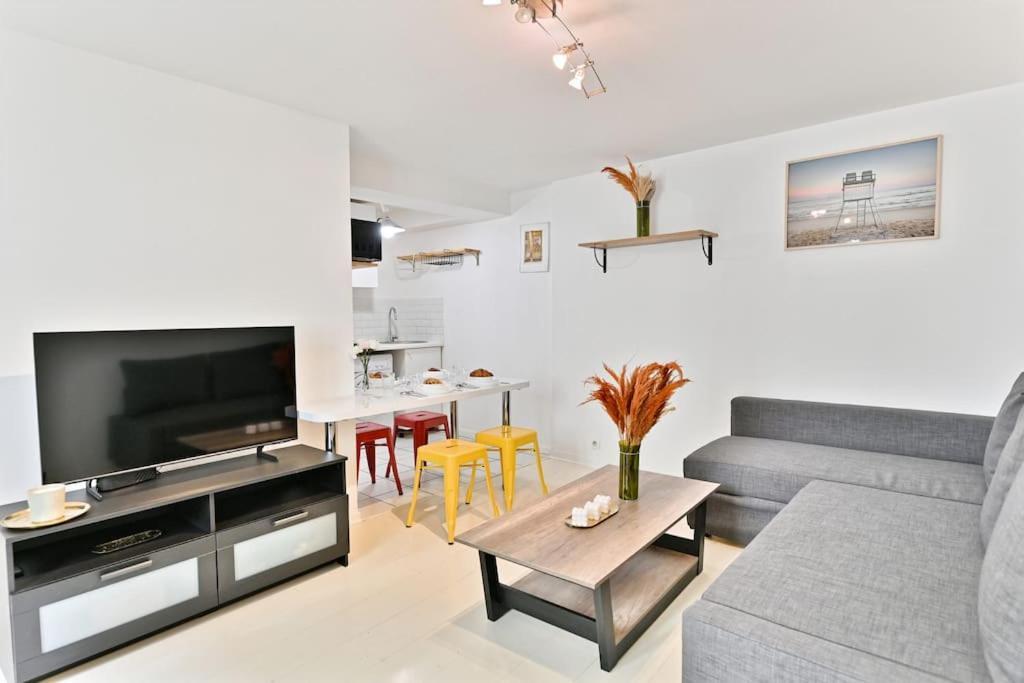 Appartement Proche Canal Saint Martin Paris Luaran gambar