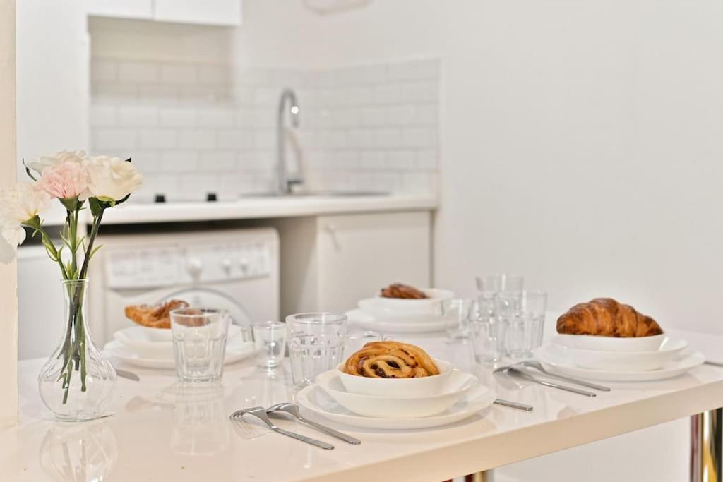 Appartement Proche Canal Saint Martin Paris Luaran gambar