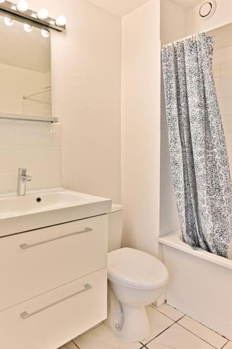 Appartement Proche Canal Saint Martin Paris Luaran gambar