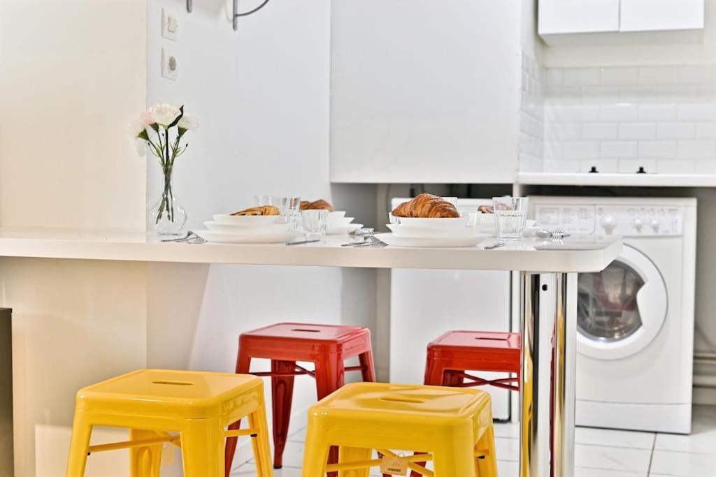 Appartement Proche Canal Saint Martin Paris Luaran gambar