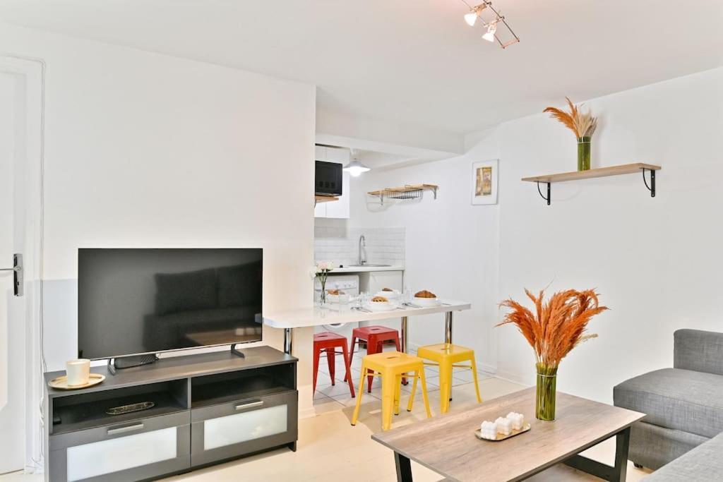 Appartement Proche Canal Saint Martin Paris Luaran gambar