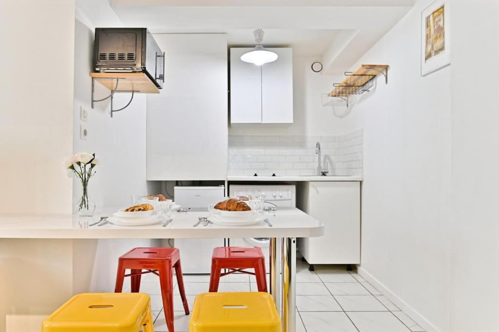 Appartement Proche Canal Saint Martin Paris Luaran gambar